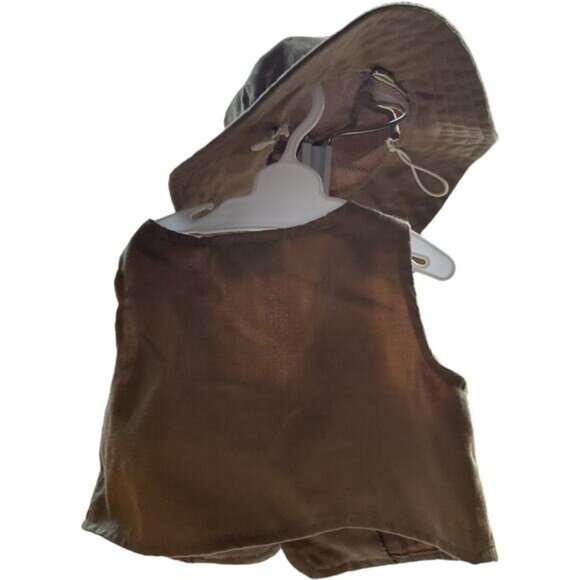 Dan Dee Buttery Soft Dress Me Differently Every Day Fisherman’s Vest and Hat - Picture 3 of 6